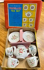 Vintage 60s Miniature Child Toy DECORATED Porcelain Tea Set In  ORIG Box - JAPAN