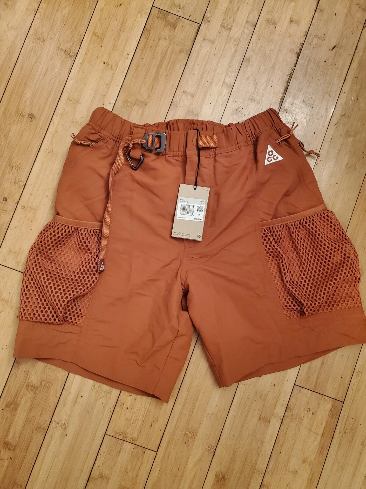Nike ACG "Snowgrass" Cargo Shorts DV9405-246 Dark Russet Mens Size XS NWT