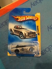 2009 Hot Wheels New Models Triumph TR6 #33 Silver