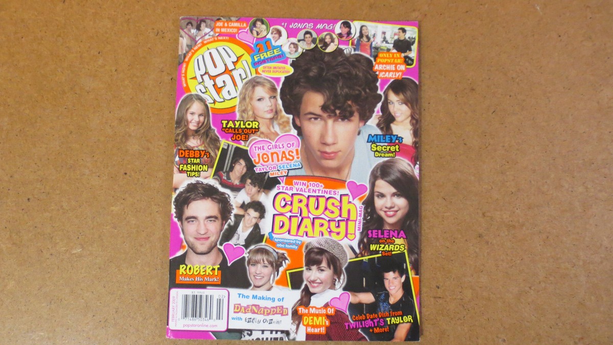 Popstar Magazine Miranda Cosgrove iCARY Joe Nick JONAS BROTHERS David Henrie