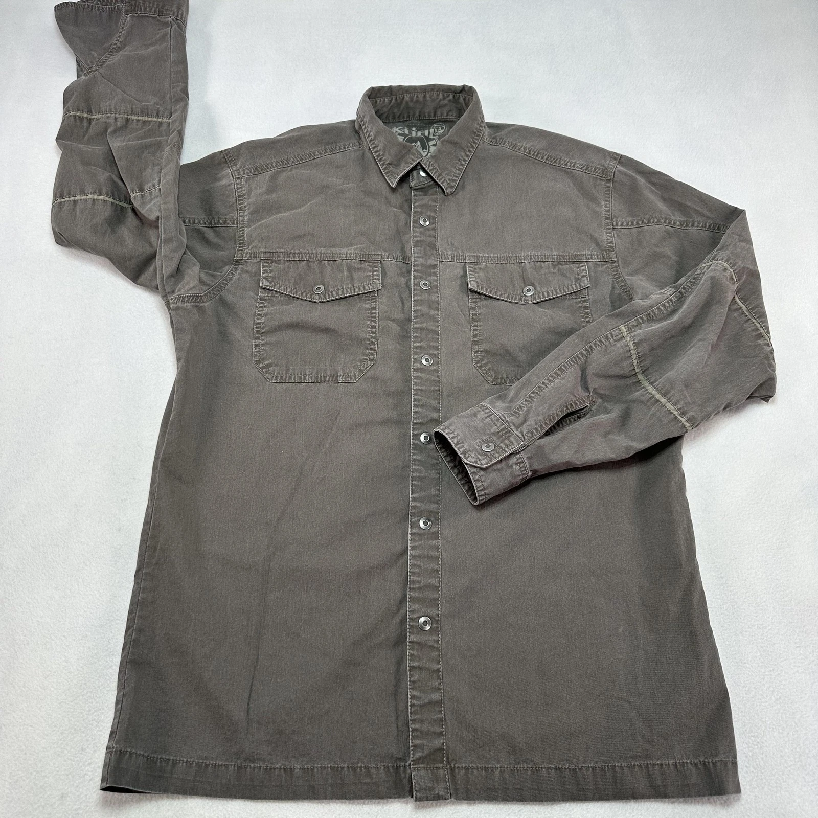 Kuhl Mountain Grown Mens Shirt Size Medium Long Sleeve Snap Front Outdoor Hiking