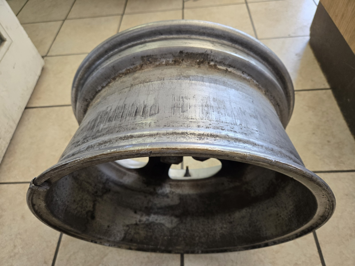 90-96 RIGHT Side Nissan 300ZX 5 Spoke Alloy Wheel 16x7.5 OEM