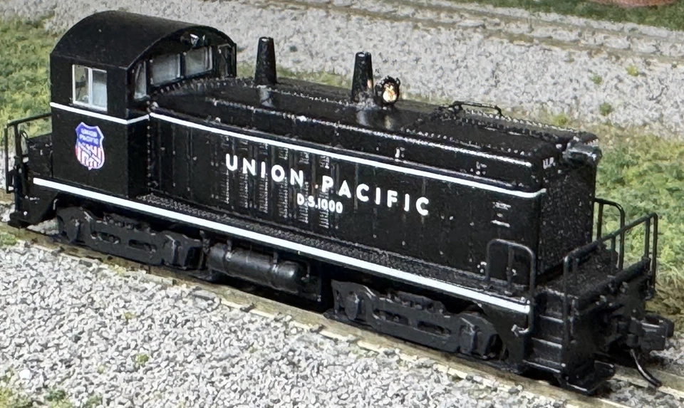 N Scale BLI Union Pacific #1000 Custom Painted & Lettered DCC & Sound N4458 - Image 3 of 4