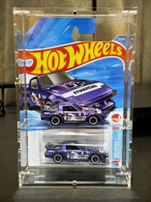Hot Wheels 2026 Mainline Acrylic Display Case fits 2 cars 1:64 Loose And Carded