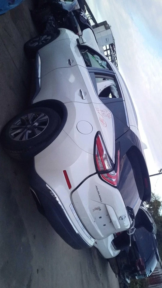 2017 Nissan Murano Suspension Assembly, Used, 3.5L, 114K Miles, White - Imagem 4 de 4