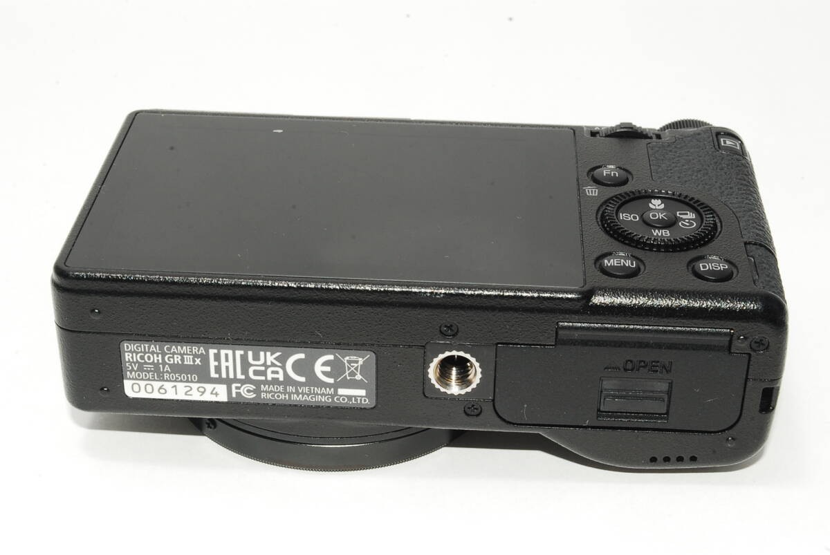 【希少】RICOH GR III GR III - REFURBISHED - $879.95 - Ricoh