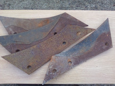 4 x Shins for Dowdeswell DD Ploughs 3 LH & 1 RH 1136699 VAT Inc