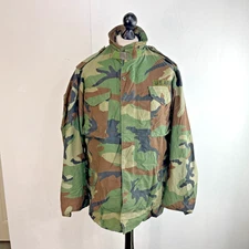 Vintage Issued US Military M65 Jacket Field Camouflage size Medium Long