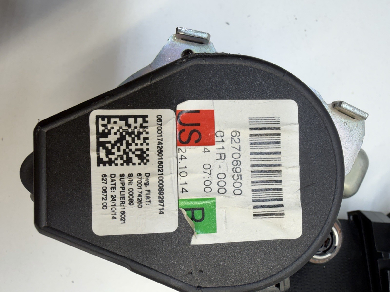 2014-2020 MASERATI GHIBLI RIGHT PASSENGER FRONT SEATBELT RETRACTOR OEM