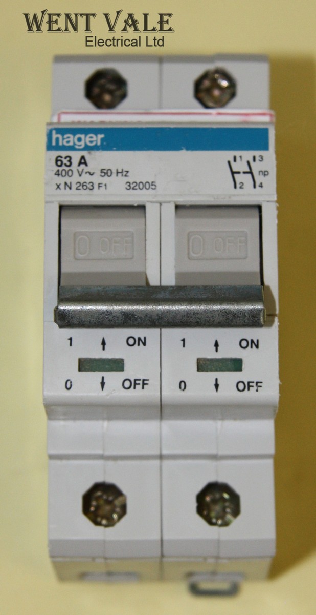 Hager MBN106E, 230 - 400 V Poistky a ističe