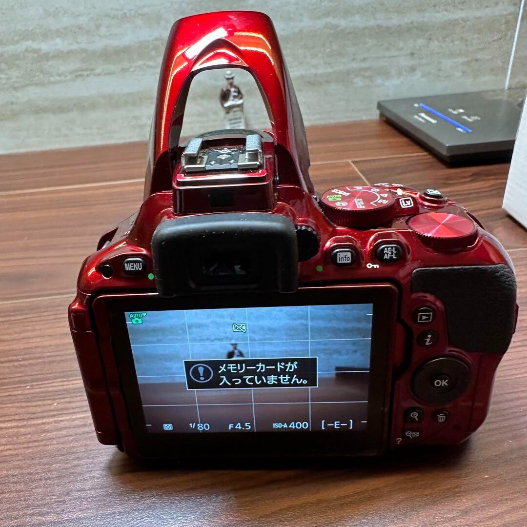 Nikon D5500 18-55 VR II Kit レッド Nikon D5500 18-55 VR II Kit