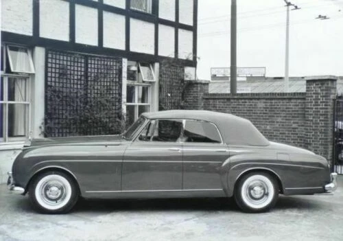 Articoli di modellismo statico Matrix Scala 1:43 Rolls-Royce