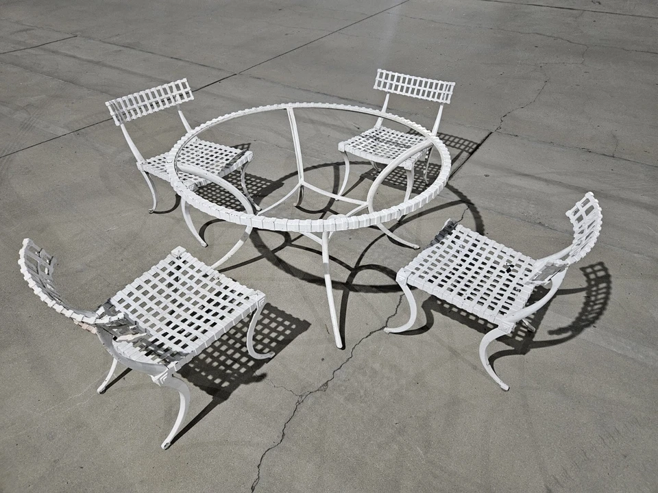 Conjunto de jantar vintage de alumínio fundido "Klismos" por Thinline KLISMOS  - Imagem 4 de 4