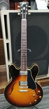 GIBSON 1959 ES-335 REISSUE Semi-Hollow Body E-Gitarre JP