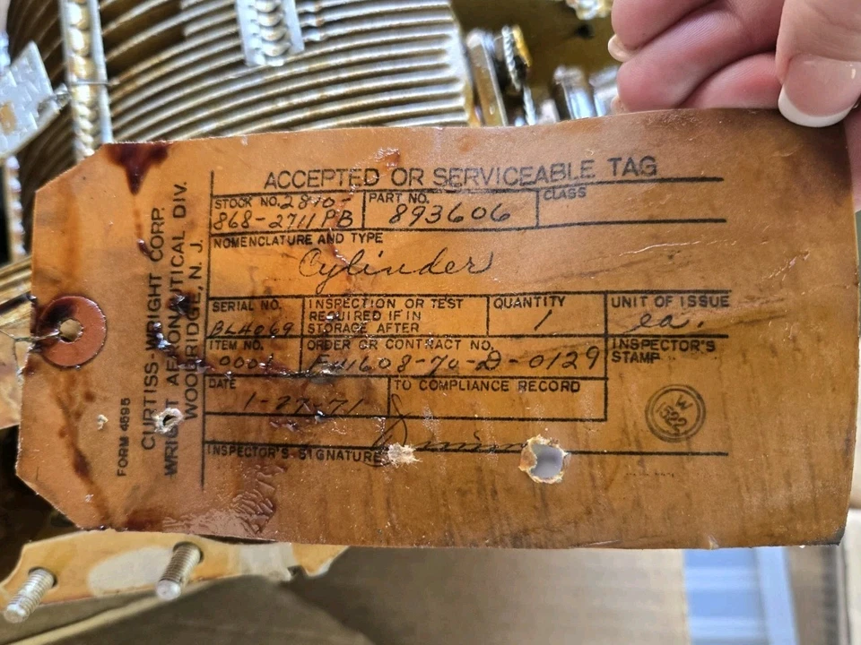 Cilindro Curtiss Wright R1300 Foto 2 de 4