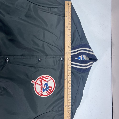 Veste légère vintage années 1990 Pyramid MLB Yankees SpellOut taille moyenne - Photo 3 sur 13