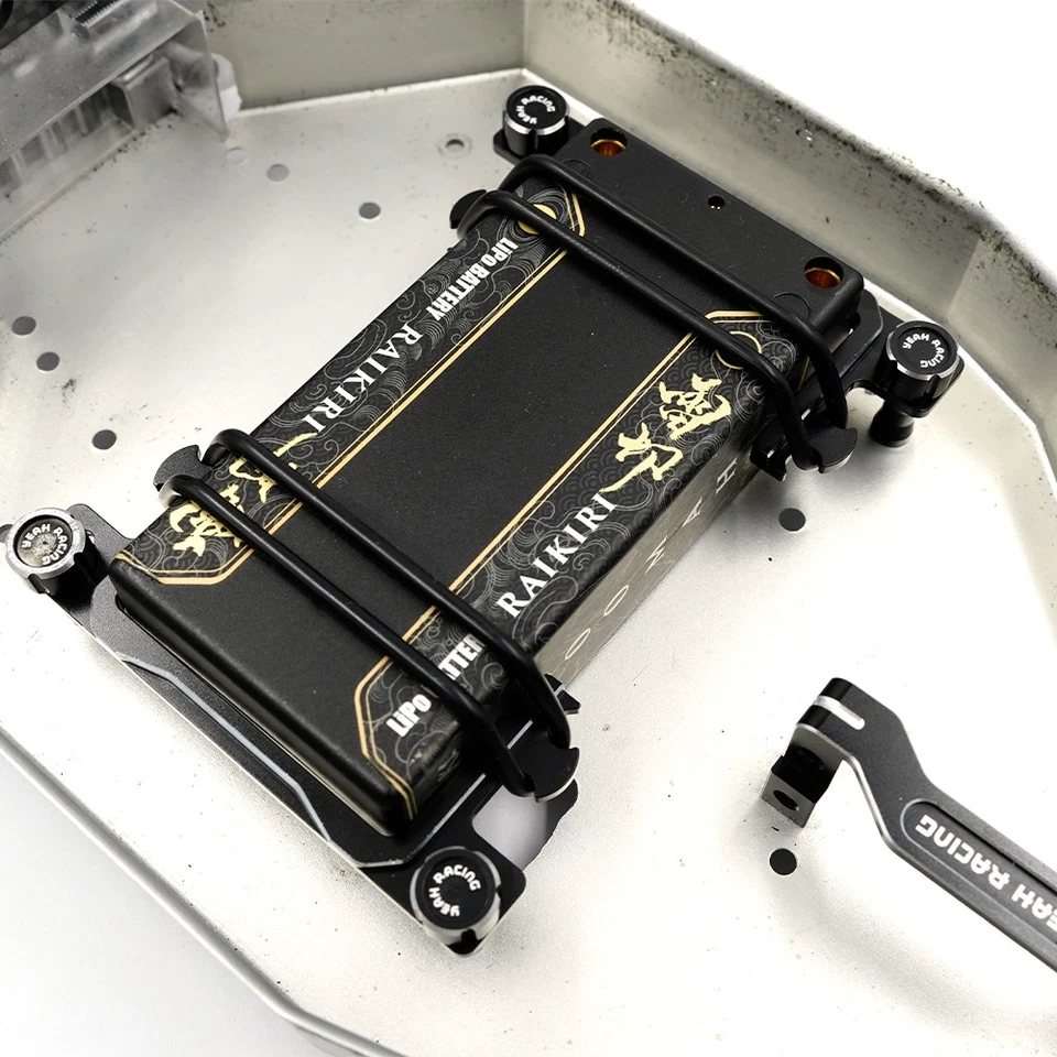 Yeah Racing TARC-012BK Aluminum Shorty Battery Holder for Team Associated RC10 - Image 2 of 3