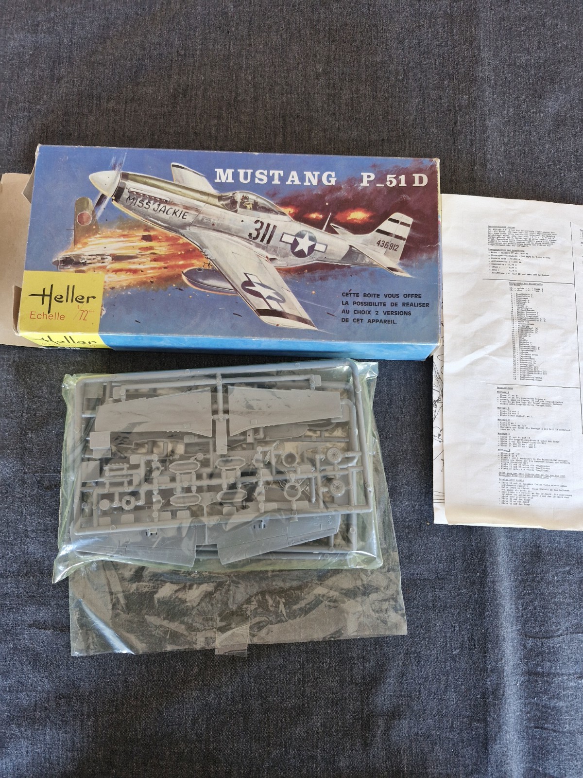 Heller France Mustang P-51D Maquette Avion WWII 1/72 Vintage Complet AV136 pour collectionneur