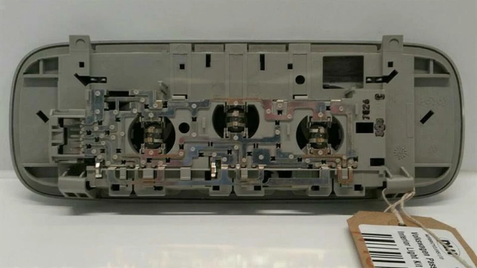 Luz de cortesía Volkswagen Passat Tdi SE 2005-2011 1968cc diésel Foto 2 de 4