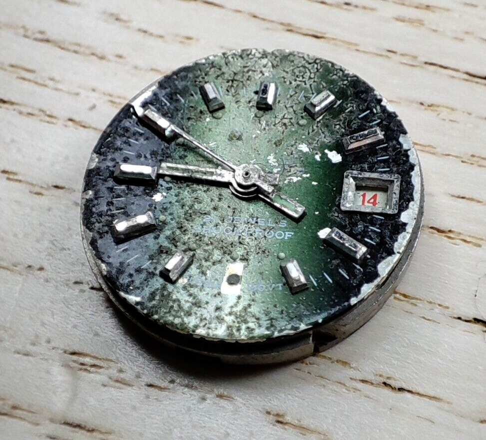 Watch movement - 20.3 mm - for parts and spares