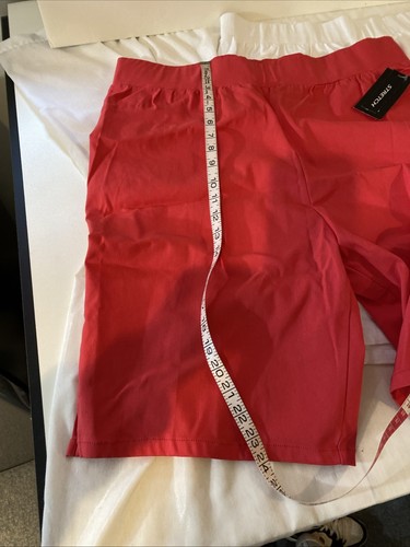 2 BonWorth Women's Shorts Size XL Elastic Waist Pull-On Pockets in back NWT - Picture 3 of 8