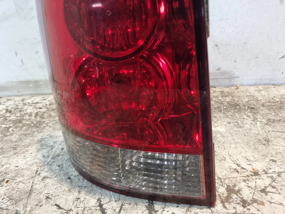 Задний задний фонарь левый пассажирский Ssangyong Rexton галогенная лампа 2005 MK1 Y200 - Изображение 4 из 4