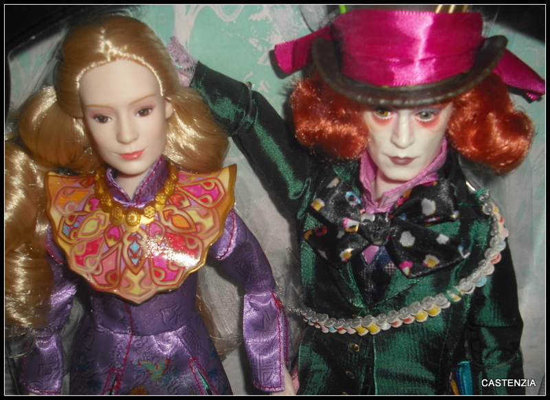 NRFB DISNEY ALICE THROUGH THE LOOKING GLASS & MAD HATTER