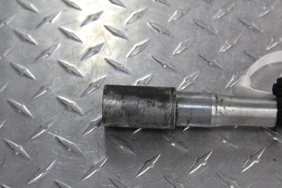 Buell Lightning XB12S 2004 llanta delantera eje pivote perno Foto 2 de 4