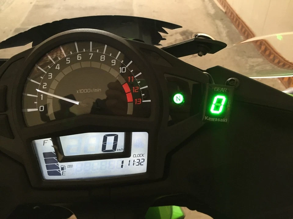 Indicador de engranajes LED verde para Kawasaki ZX-6R Z750 ER-6N/F Vulcan Z1000 Foto 3 de 4