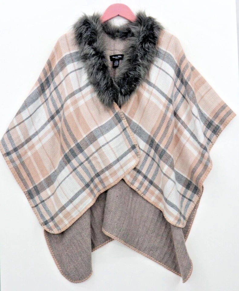 Poncho Suéter Envoltura Marcus Adler Gris y Rosa Cuello Imitación Piel Cuello Manta OS Foto 2 de 4