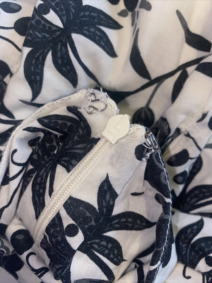 Mossimo Mujer Talla 8 Negro Blanco Floral Plisado Falda Algodón Usada en Excelente Condición Foto 4 de 4