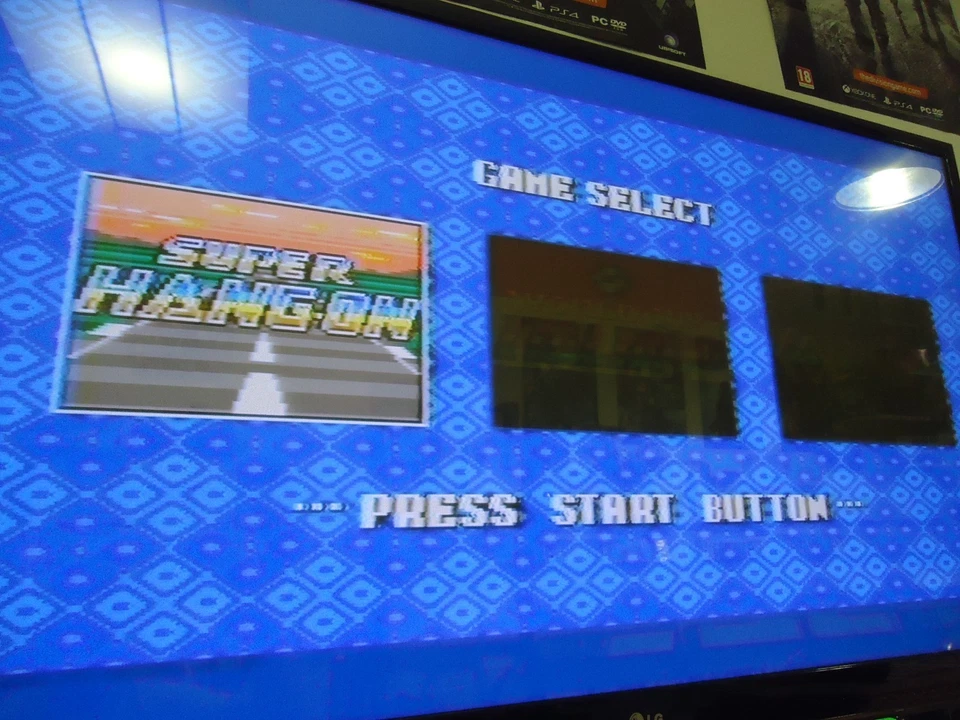 Sega Megadrive 2 II Consola probada ok sin nada mas Pal España. - Imagen 4 de 4
