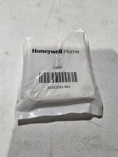 NEW HONEYWELL UWP16 WALL PLATE MOUNT 32321051-001 For T-SERIES THERMOSTAT