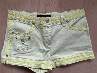 LOUIS VUITTON. Mini Short Monogramme Jaune. - Photo 1/4