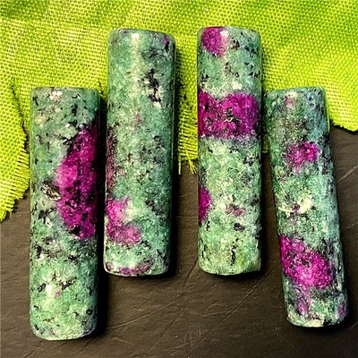 PF04DA06129 36x9mm 4Pcs Beautiful Ruby in Fuchsite Cylinder Pendant Bead