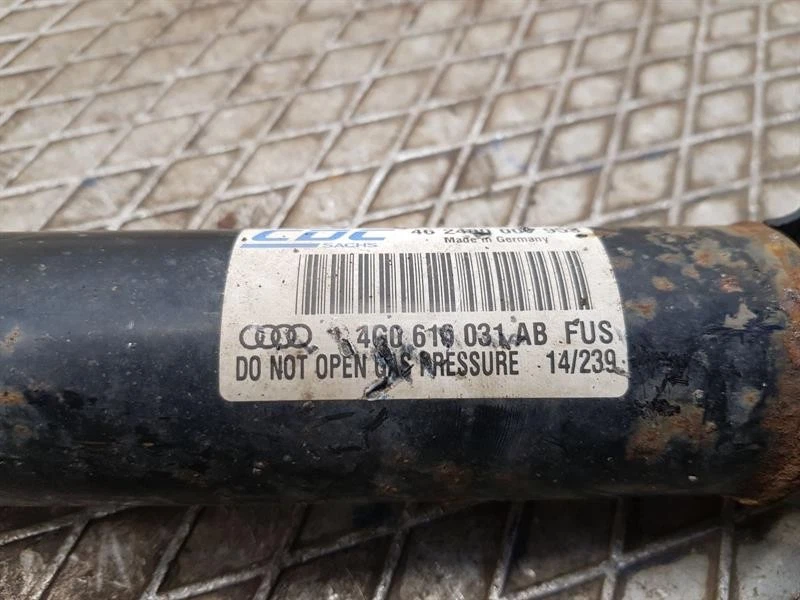 Amortiguador trasero derecho MK4 C7 2011 AUDI RS6 4,0 gasolina CRDB 4G0616031AB Foto 4 de 4