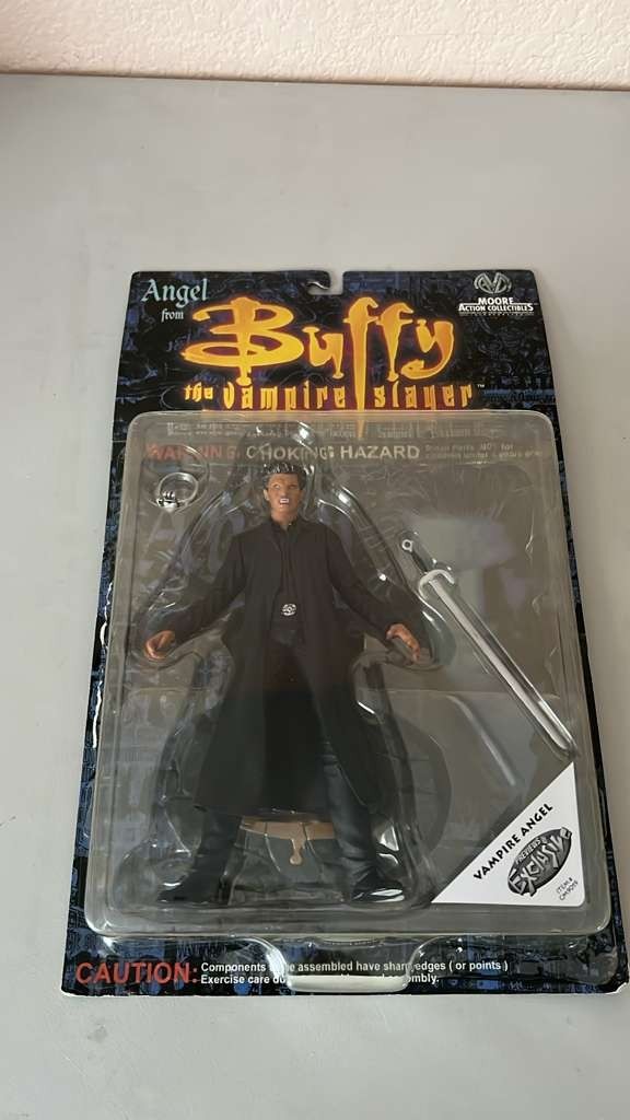 Buffy The Vampire Slayer Vampire Angel Action Figure Moore Collectibles - New