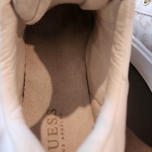 Guess Ivee Women's Low Top Lace Up Leather Trainers In White Size 7.5 M - Picture 5 of 10