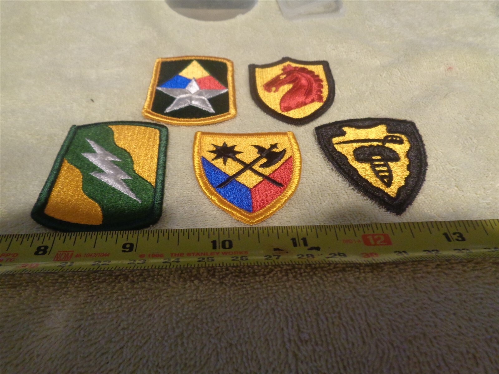 Five Armor/Cavalry Color Patches Bag # C (BOX#