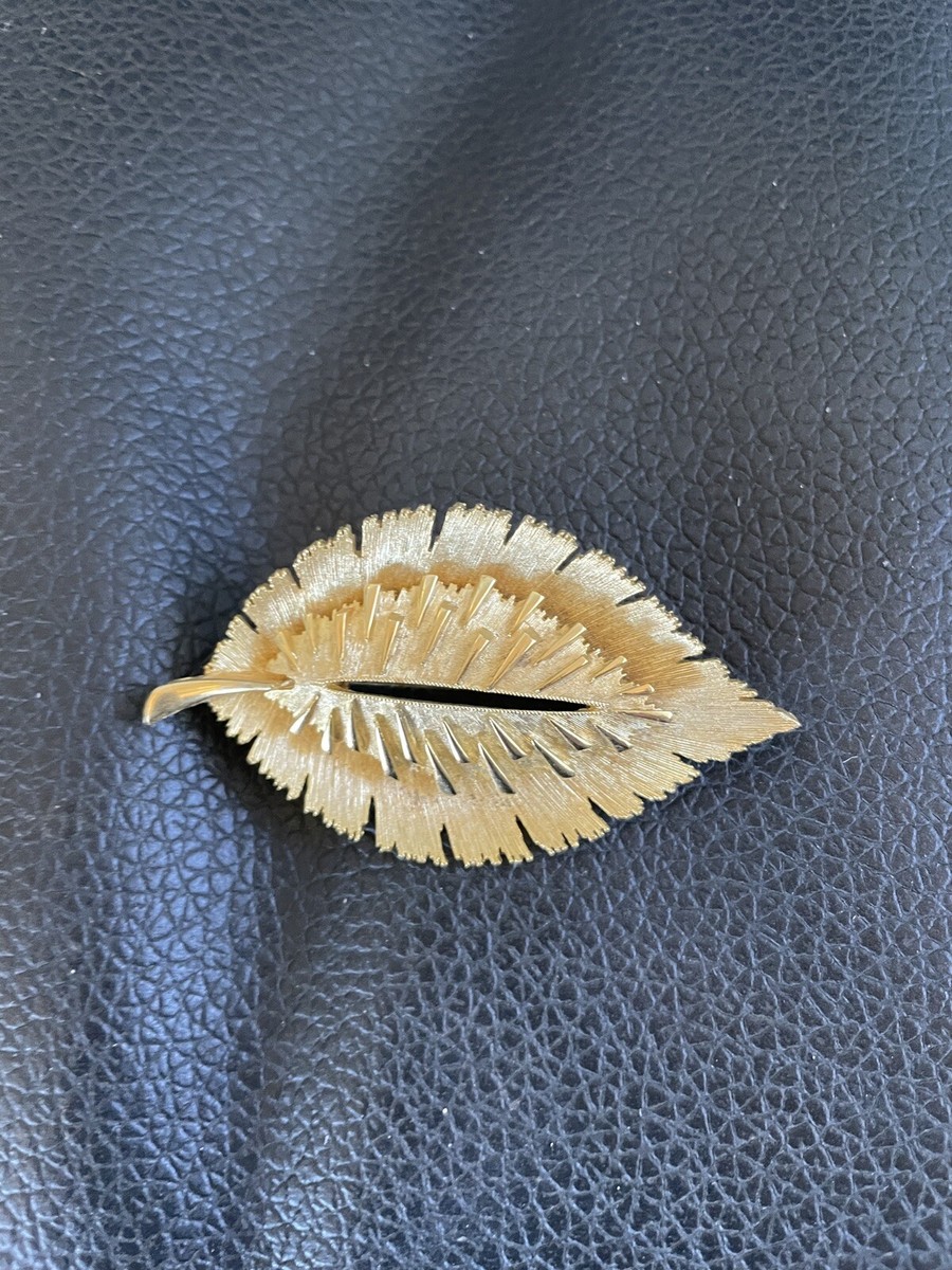 Broche Vintage JJ Jonette Années 80 - Feuille De Chêne En Alliage Doré Numérotée 140 - Occasion