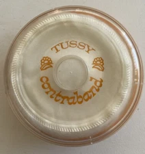 Tussy Perfumed Dusting Powder Talc NEW Contraband Vintage Vanity 4 Oz.