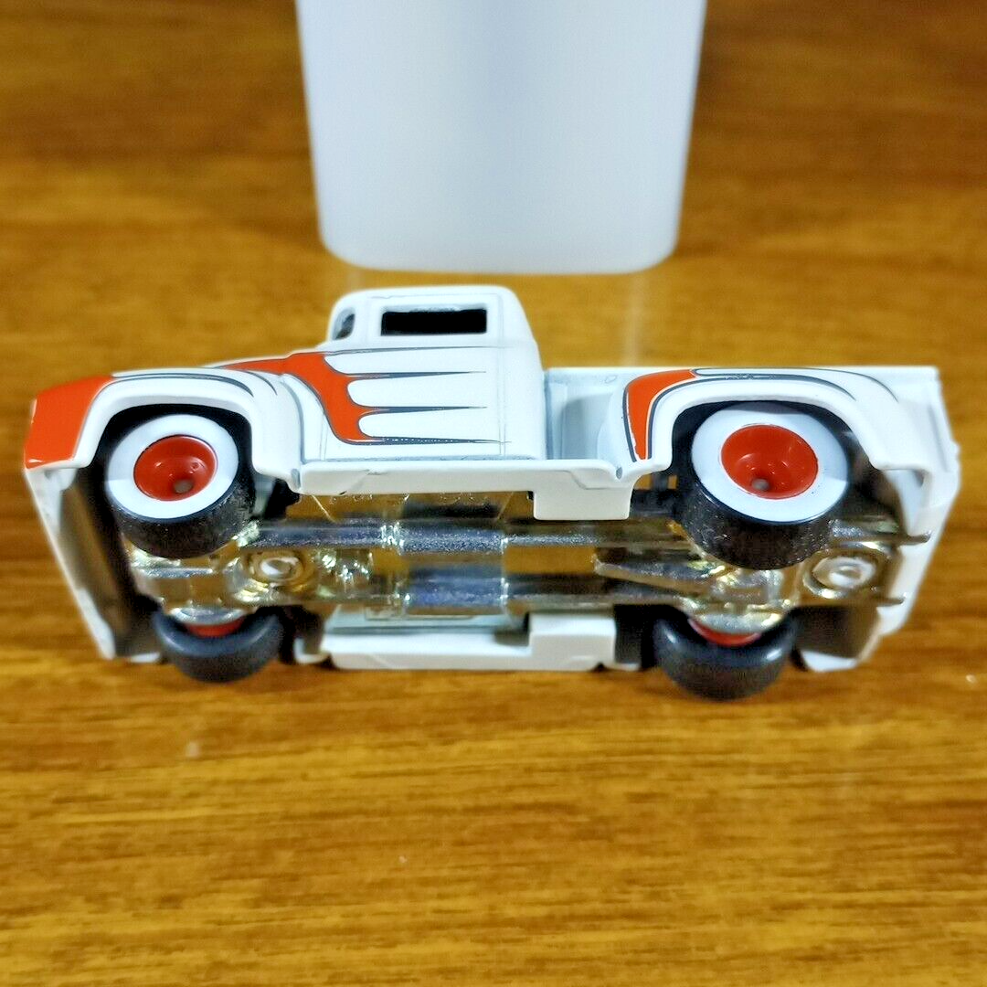 Hot Wheels Wayne's Garage Custom '56 Ford Truck Satin White Real