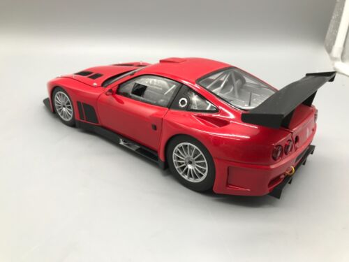 Modellini auto 1:18 Kyosho Ferrari 575 GTC 2004 rosso in confezione originale - Foto 6 di 12