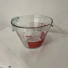 Vintage Pyrex 4 Cup Glass Measuring Cup Made in USA