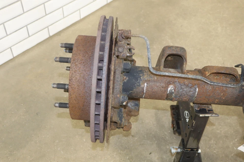 01-07 Chevy Silveardo 1500HD OEM Rear Axle Assembly 3.73 GT4 Lot Tested Foto 2 de 4