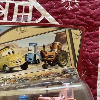 ディズニー　カーズ　マテル　ルイジ＆グイド＆トラクター　ムービーモーメント マテル カーズ グイド ルイジ トラクター ムービーモーメンツ ピクサー