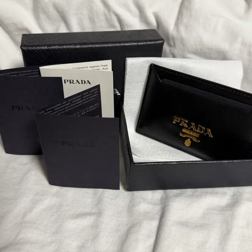 Prada Milano Men's Card Wallet - Complete & Clean thumbnail 2
