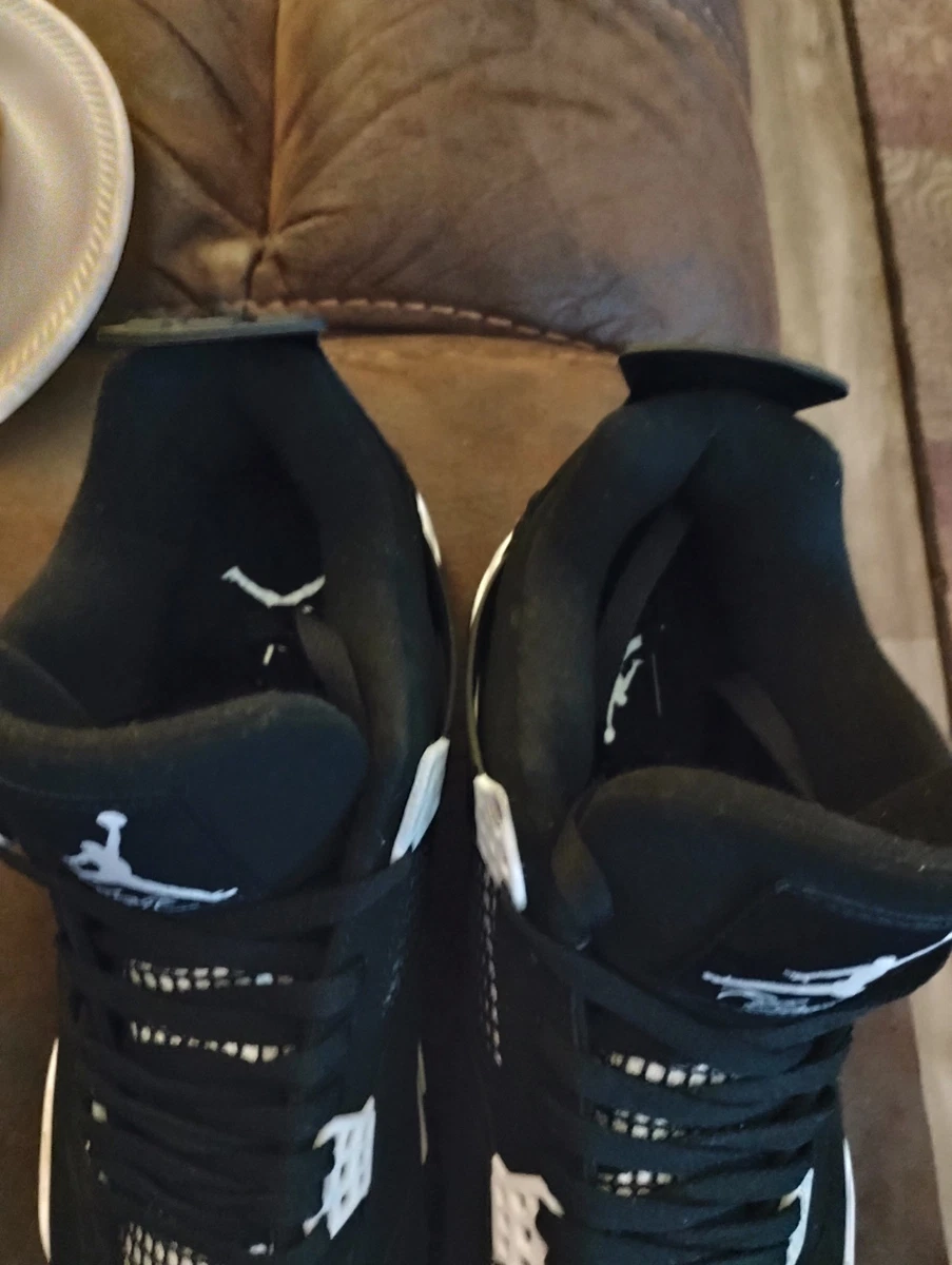 Jordan Air Jordan 4 Men’s Mid Top Black/White Lace-Up Athletic Sneakers