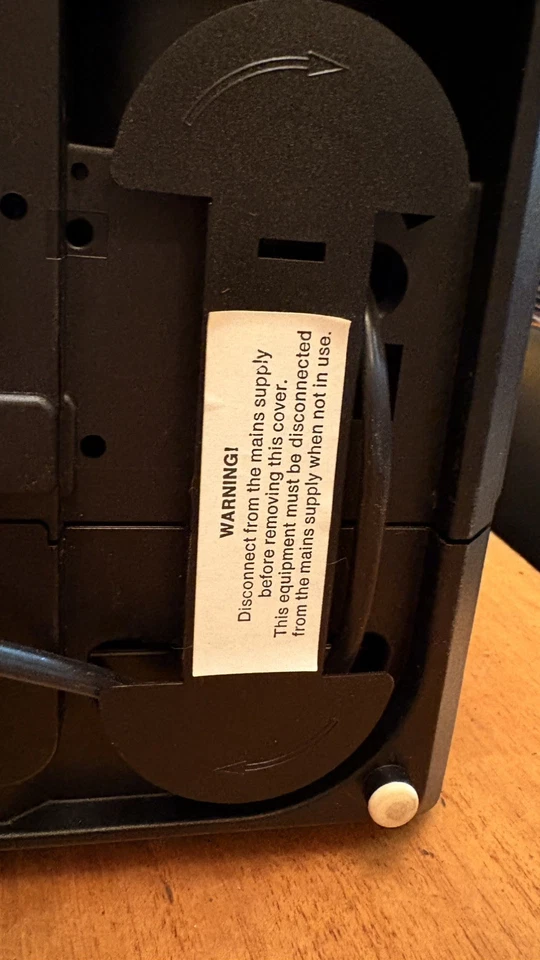 Leica Pradovit P150 Slide Projector HektorP2 85mm f/2.8 Lens–Excellent Condition - Image 3 of 4