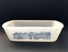 Glasbake /Jeannette J-522 White Casserole Bread Dish CURRIER & IVES USA 10” Vtg